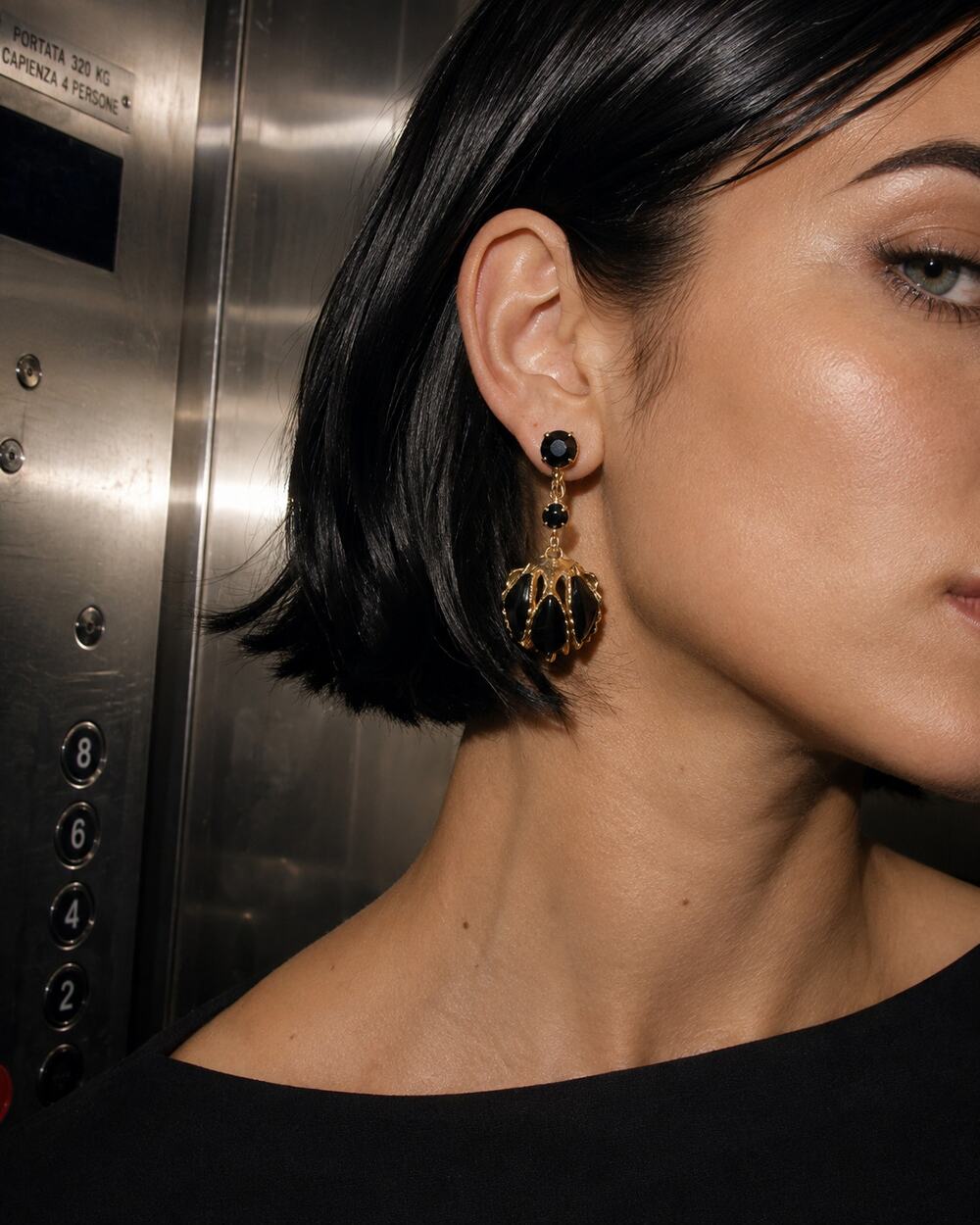 Vintage Black Glass Gold Tone Screw Back Dangle Earrings